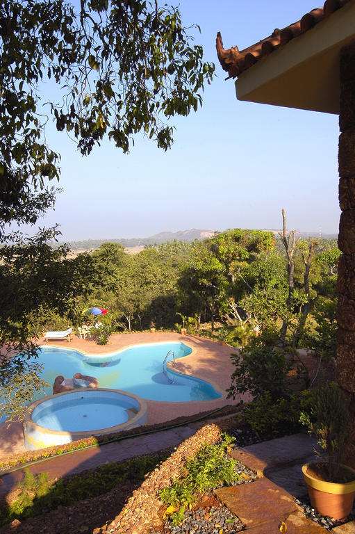 Nirvana Hermitage Anjuna Exterior photo