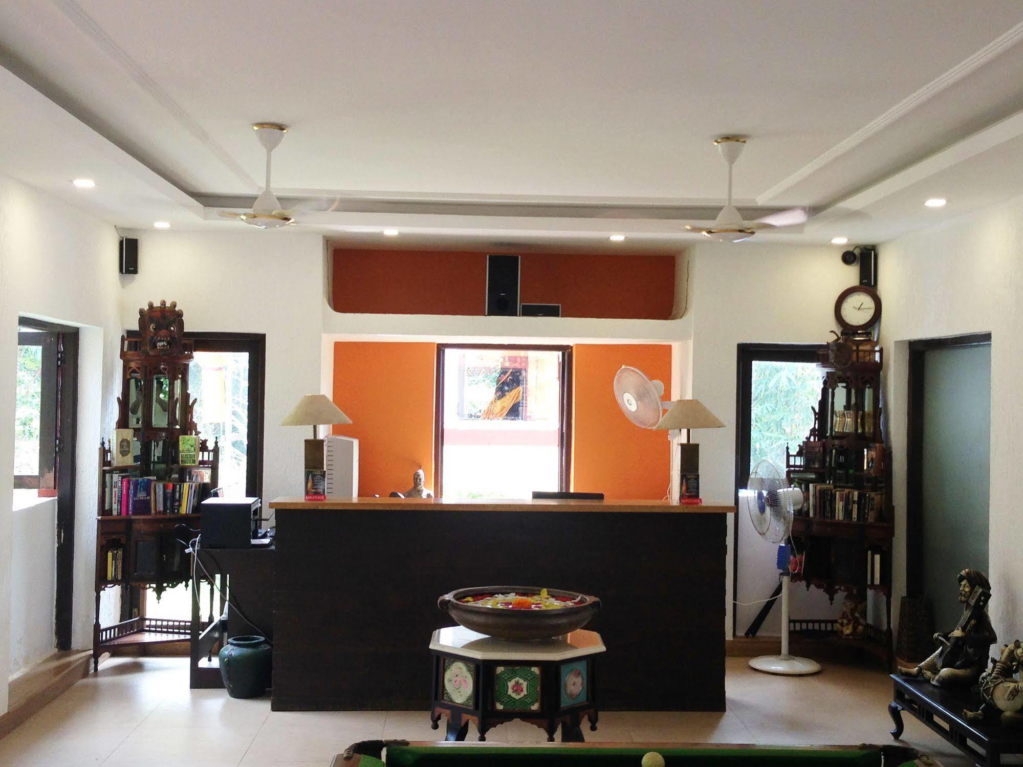 Nirvana Hermitage Anjuna Exterior photo